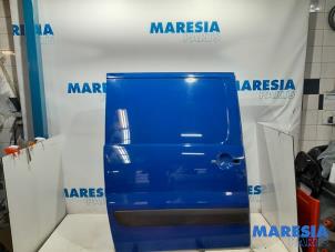 Used Sliding door, right Peugeot Expert (G9) 2.0 HDi 120 Price € 181,50 Inclusive VAT offered by Maresia Parts
