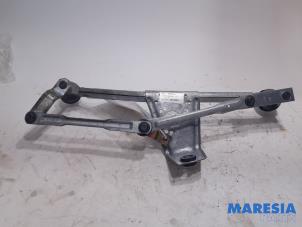 Usagé Mécanique essuie-glace Peugeot 206 CC (2D) 1.6 16V Prix € 25,00 Règlement à la marge proposé par Maresia Parts