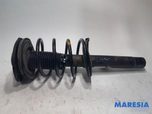 Used Front shock absorber rod, left Peugeot 206 CC (2D) 1.6 16V Price € 30,00 Margin scheme offered by Maresia Parts