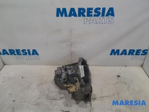 Used Gearbox Peugeot 208 I (CA/CC/CK/CL) 1.6 e-HDi FAP Price € 367,50 Margin scheme offered by Maresia Parts