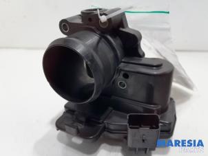Used Throttle body Opel Vivaro 2.0 CDTI 122 Price € 72,60 Inclusive VAT offered by Maresia Parts