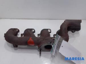 Used Exhaust manifold Ford Transit 2.2 TDCi 16V Price € 121,00 Inclusive VAT offered by Maresia Parts