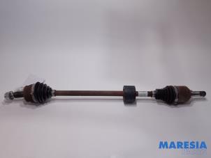 Used Front drive shaft, right Fiat 500 (312) 0.9 TwinAir 80 Price € 35,00 Margin scheme offered by Maresia Parts