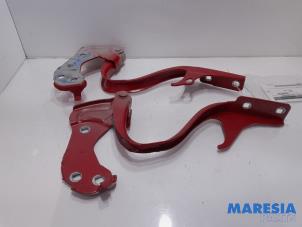 Used Bonnet Hinge Fiat 500 (312) 0.9 TwinAir 80 Price € 25,00 Margin scheme offered by Maresia Parts