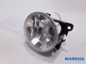 Used Fog light, front left Peugeot 208 I (CA/CC/CK/CL) 1.6 e-HDi FAP Price € 25,00 Margin scheme offered by Maresia Parts