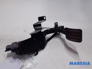 Used Throttle pedal position sensor Peugeot Expert (G9) 2.0 HDi 120 Price € 72,60 Inclusive VAT offered by Maresia Parts