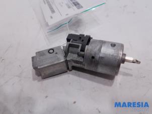 Used Ignition lock + key Peugeot Expert (G9) 2.0 HDi 120 Price € 48,40 Inclusive VAT offered by Maresia Parts