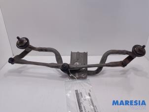 Used Wiper mechanism Peugeot Expert (G9) 2.0 HDi 120 Price € 48,40 Inclusive VAT offered by Maresia Parts