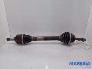 Used Front drive shaft, left Peugeot 208 I (CA/CC/CK/CL) 1.6 e-HDi FAP Price € 75,00 Margin scheme offered by Maresia Parts
