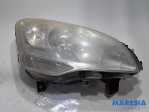 Used Headlight, right Citroen Berlingo Multispace 1.6 VTi 95 16V Price € 100,00 Margin scheme offered by Maresia Parts