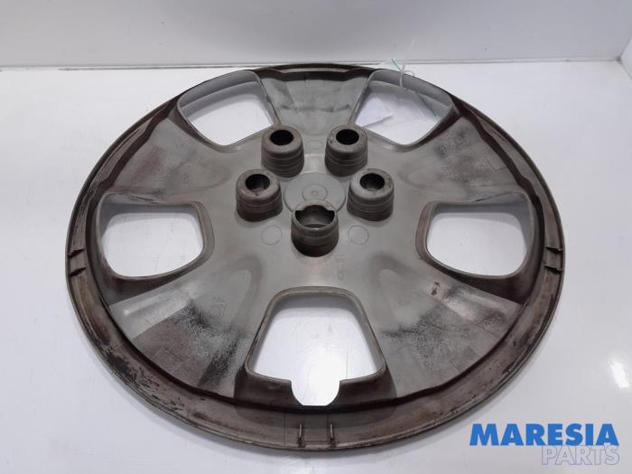 Wheel cover (spare) from a Fiat Doblo Cargo (263) 1.3 MJ 16V Euro 4 2011