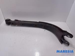 Used Rear upper wishbone, right Fiat Doblo Cargo (263) 1.3 MJ 16V Euro 4 Price € 42,35 Inclusive VAT offered by Maresia Parts