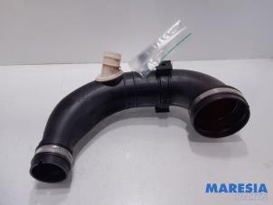 Used Air intake hose Fiat Doblo Cargo (263) 1.3 MJ 16V Euro 4 Price € 24,20 Inclusive VAT offered by Maresia Parts
