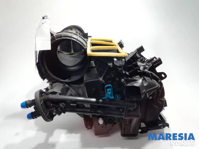 Gebrauchte Heizgehäuse Peugeot 207 SW (WE/WU) 1.4 16V Vti Preis € 131,25 Margenregelung angeboten von Maresia Parts