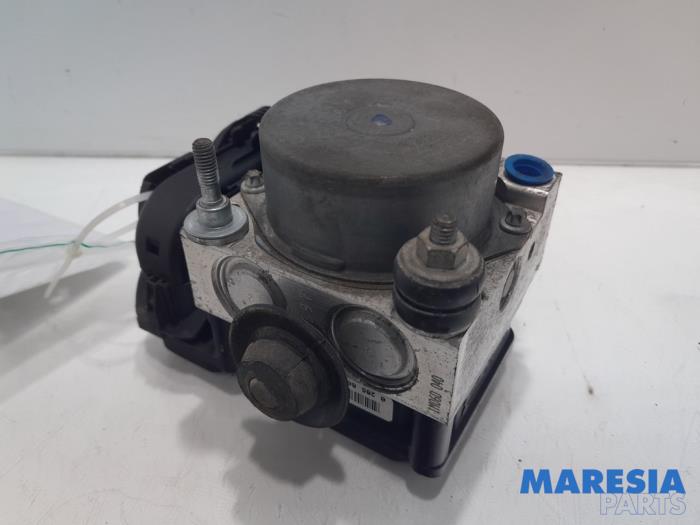Begagnade ABS-pump Fiat 500 (312) 1.2 Pris € 40,00 Marginaltabell erbjuds av Maresia Parts