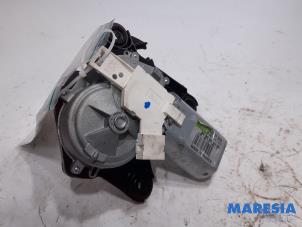 Used Rear wiper motor Peugeot 207 SW (WE/WU) 1.4 16V Vti Price € 25,00 Margin scheme offered by Maresia Parts