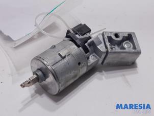 Used Ignition lock + key Peugeot 207 SW (WE/WU) 1.4 16V Vti Price € 40,00 Margin scheme offered by Maresia Parts
