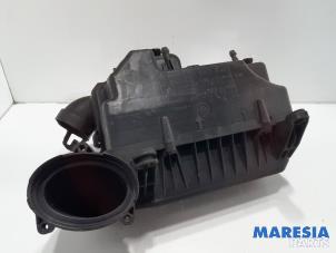 Usagé Boîtier filtre à air Fiat Scudo (270) 1.6 D Multijet Prix € 42,35 Prix TTC proposé par Maresia Parts