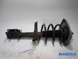 Usagé Barre amortisseur avant gauche Fiat Scudo (270) 1.6 D Multijet Prix € 48,40 Prix TTC proposé par Maresia Parts