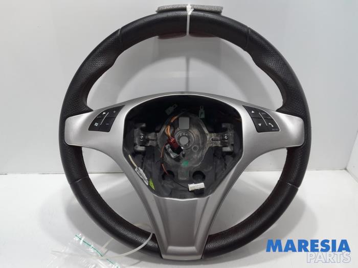 Używane Kierownica Alfa Romeo MiTo (955) 1.3 JTDm 16V Eco Cena € 60,00 Procedura marży oferowane przez Maresia Parts