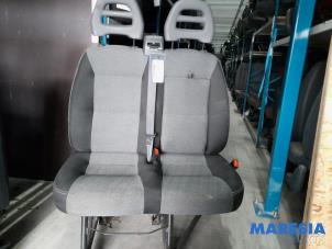 Used Double front seat, right Fiat Ducato (250) 2.0 D 115 Multijet Price € 317,63 Inclusive VAT offered by Maresia Parts