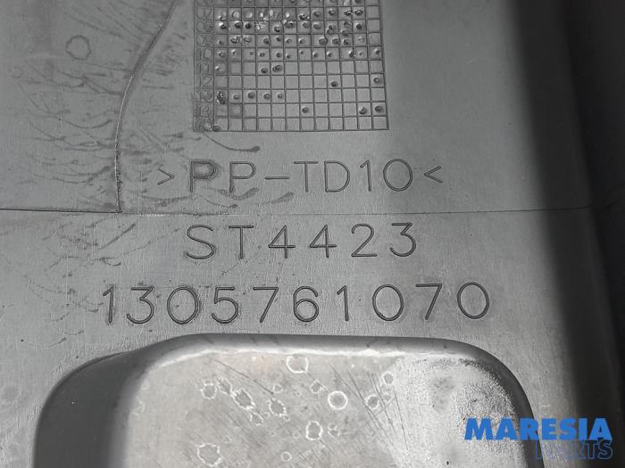 Coin pare-chocs arrière droit d'un Fiat Ducato (250) 2.0 D 115 Multijet 2015