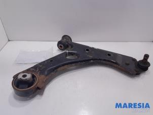 Used Front lower wishbone, right Alfa Romeo MiTo (955) 1.4 Turbo 16V Multi Air Price € 25,00 Margin scheme offered by Maresia Parts