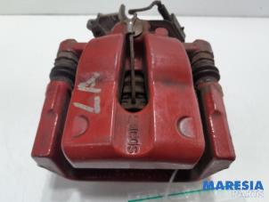 Usagé Etrier de frein (pince) arrière gauche Alfa Romeo MiTo (955) 1.4 Turbo 16V Multi Air Prix € 45,00 Règlement à la marge proposé par Maresia Parts