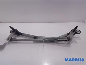 Used Wiper mechanism Alfa Romeo MiTo (955) 1.4 Turbo 16V Multi Air Price € 35,00 Margin scheme offered by Maresia Parts