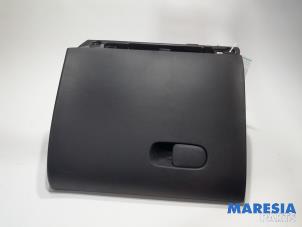 Used Glovebox Citroen C3 (SX/SW) 1.2 12V e-THP PureTech 110 Price € 60,00 Margin scheme offered by Maresia Parts