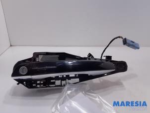 Gebrauchte Türgriff 4-türig links vorne Citroen C3 (SX/SW) 1.2 12V e-THP PureTech 110 Preis € 50,00 Margenregelung angeboten von Maresia Parts