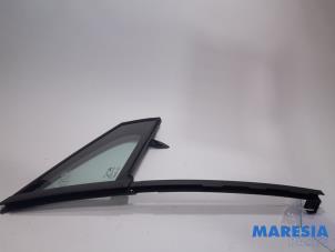 Gebrauchte Dreieckfenster rechts vorne Citroen C3 (SX/SW) 1.2 12V e-THP PureTech 110 Preis € 50,00 Margenregelung angeboten von Maresia Parts