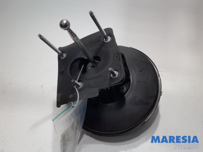 Usagé Servo frein Citroen C5 III Berline (RD) 1.8 16V Prix € 60,00 Règlement à la marge proposé par Maresia Parts