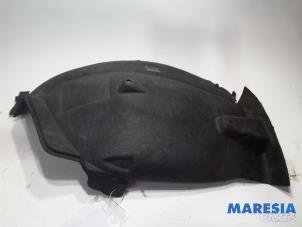 Used Wheel arch liner Citroen C5 III Berline (RD) 1.8 16V Price € 20,00 Margin scheme offered by Maresia Parts