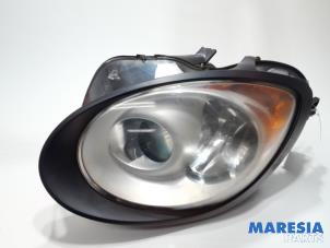 Used Headlight, right Alfa Romeo MiTo (955) 1.3 JTDm 16V Eco Price € 75,00 Margin scheme offered by Maresia Parts