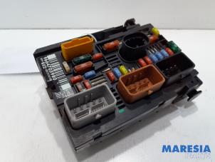 Usados Caja de fusibles Citroen C5 III Berline (RD) 1.8 16V Precio € 210,00 Norma de margen ofrecido por Maresia Parts