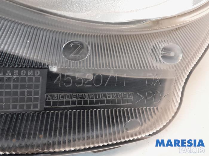 Daytime running light, right from a Fiat 500 (312) 0.9 TwinAir 85 2012