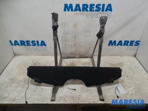 Used Parcel shelf Renault Twingo II (CN) 1.2 Price € 35,00 Margin scheme offered by Maresia Parts