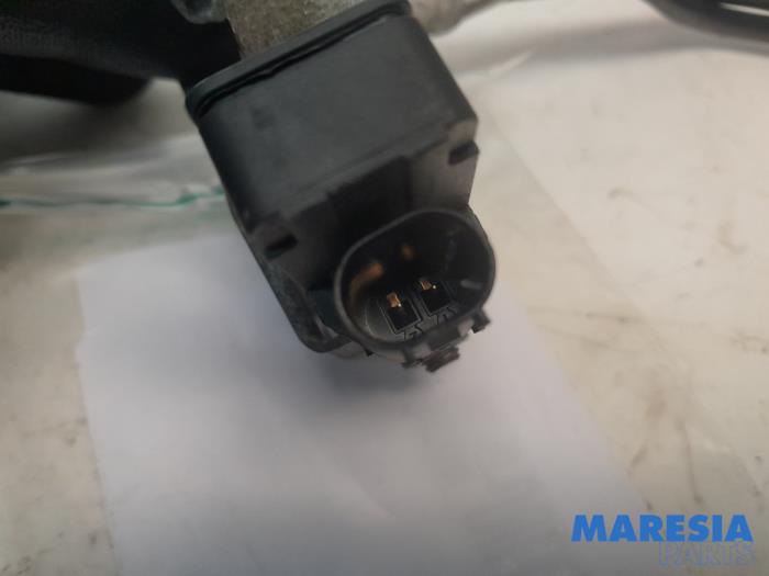 Begagnade Batterisensor Citroen Berlingo 1.5 BlueHDi 100 Pris € 60,50 Inklusive moms erbjuds av Maresia Parts