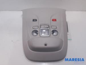 Used Interior lighting, front Citroen Berlingo 1.5 BlueHDi 100 Price € 42,35 Inclusive VAT offered by Maresia Parts