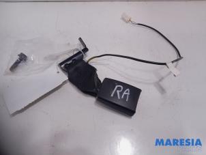 Used Rear seatbelt buckle, right Fiat Panda (312) 0.9 TwinAir 65 Price € 15,00 Margin scheme offered by Maresia Parts