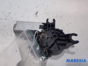 Used Rear wiper motor Fiat 500 (312) 0.9 TwinAir 85 Price € 25,00 Margin scheme offered by Maresia Parts