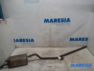 Used Exhaust rear silencer Renault Twingo II (CN) 1.2 Price € 35,00 Margin scheme offered by Maresia Parts