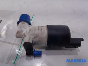Used Windscreen washer pump Citroen Berlingo 1.5 BlueHDi 100 Price € 12,10 Inclusive VAT offered by Maresia Parts