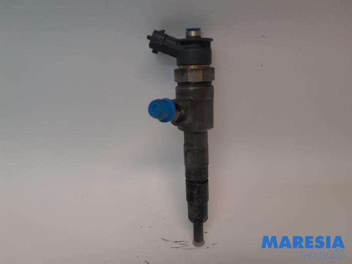 Usagé Injecteurs Citroen DS3 (SA) 1.4 HDi Prix € 74,95 Règlement à la marge proposé par Maresia Parts