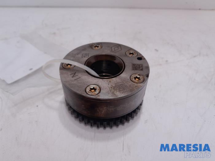 Camshaft sprocket from a Renault Clio IV (5R) 0.9 Energy TCE 90 12V 2015
