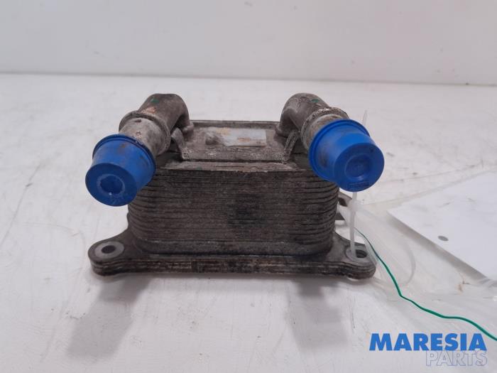 Heat exchanger from a Renault Clio IV (5R) 0.9 Energy TCE 90 12V 2015