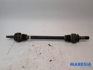 Used Drive shaft, rear right Alfa Romeo Giulia (952) 2.0 T 16V Veloce Q4 Price € 160,00 Margin scheme offered by Maresia Parts
