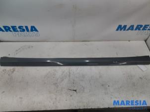 Used Side skirt, right Fiat Punto III (199) 0.9 TwinAir Turbo 100 Price € 50,00 Margin scheme offered by Maresia Parts