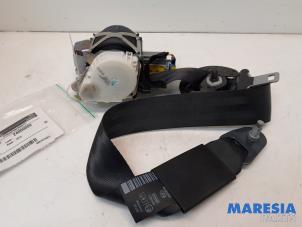 Used Front seatbelt, left Peugeot 3008 I (0U/HU) 1.6 16V THP 155 Price € 150,00 Margin scheme offered by Maresia Parts